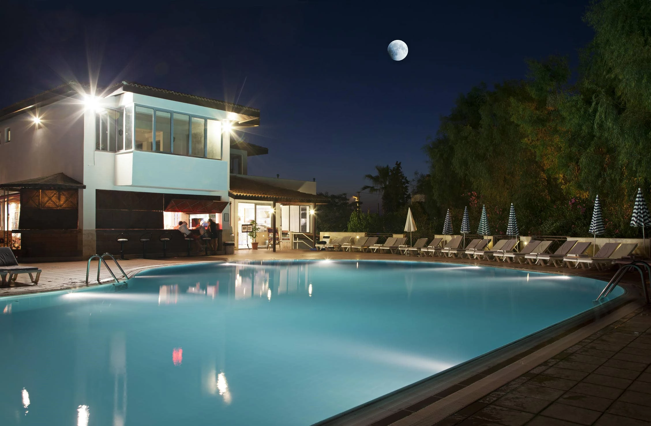 Libya Luxury Hotel Outdoor Swimming Pool Lighting Project