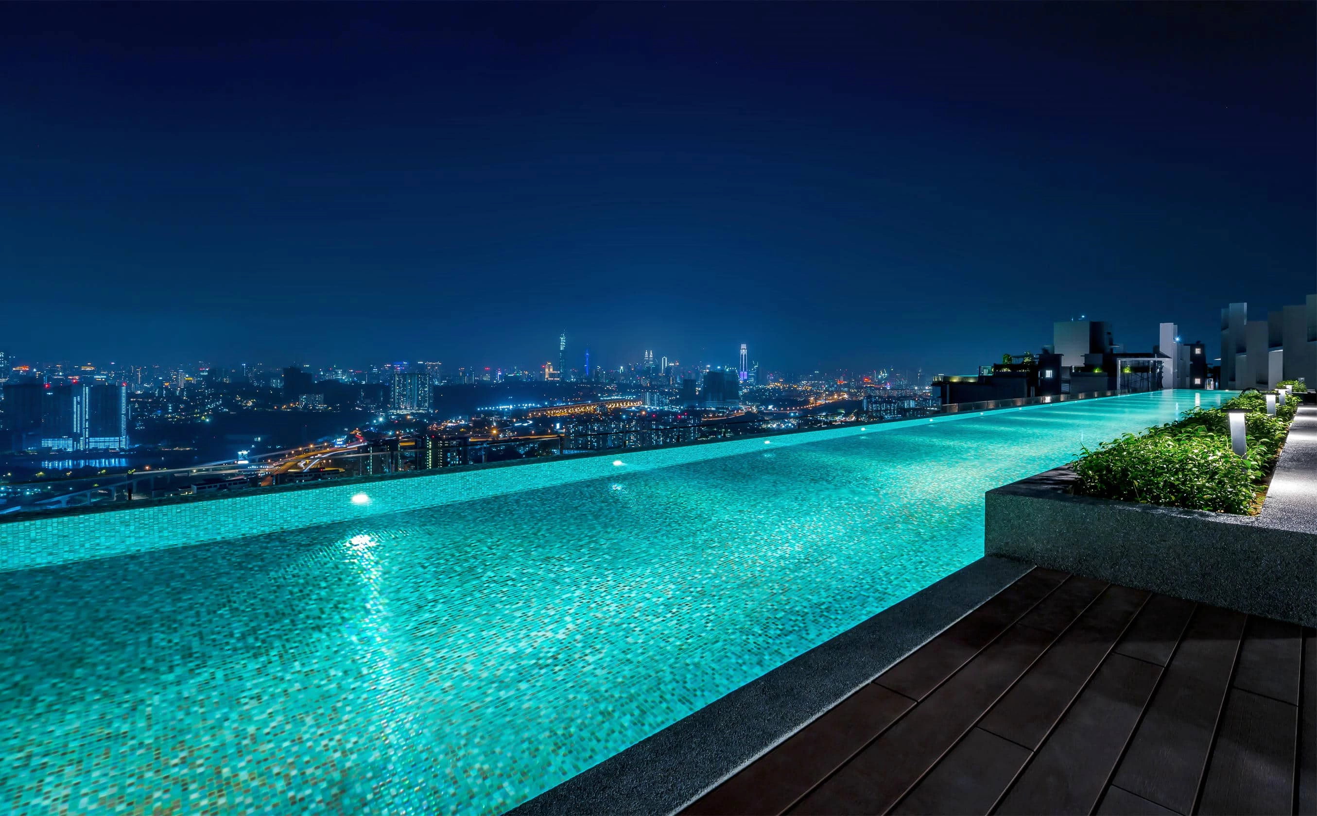 Singapore Rooftop Infinity Pool LED Lighting Project